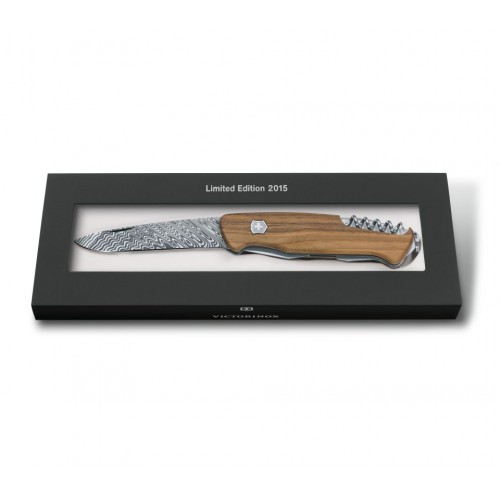 Нож Victorinox RangerWood Damast 0.9551.J15