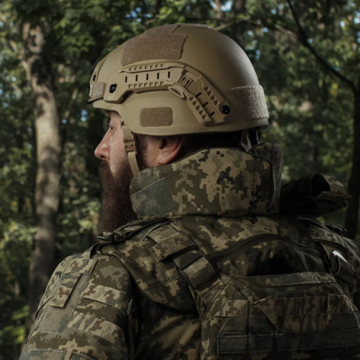 Кевларовий шолом Ukrarmor Mich 2000 Team Wendy. Рівень захисту NIJ IIIA Койот