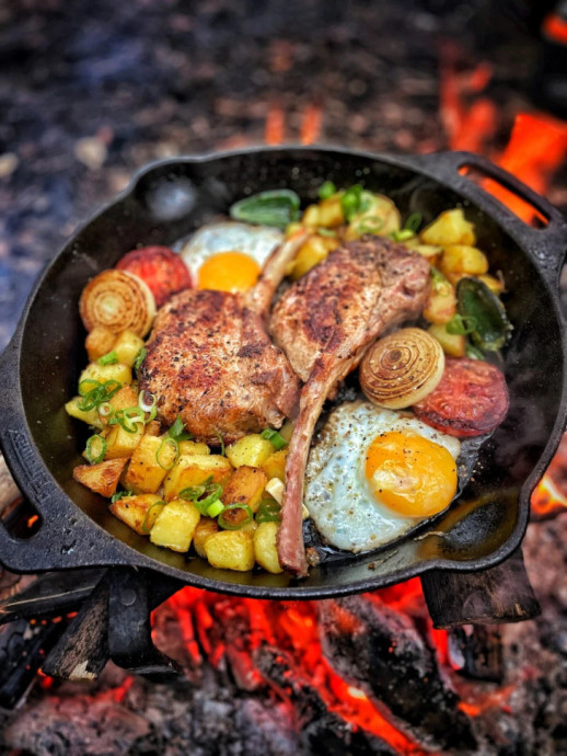 Сковорода чавунна Petromax Fire Skillet fp25h з ручками-петлями