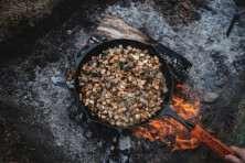 Сковорода чавунна Petromax Fire Skillet fp30 з довгою ручкою