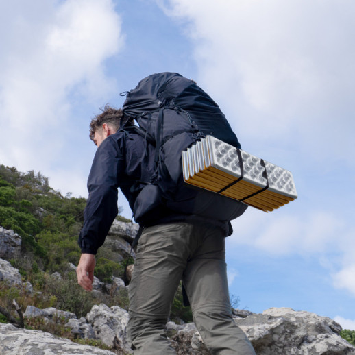 Килимок складний IXPE Naturehike CNK2550WS030, алюмінієва плівка, 18 мм, оливковий-зелений