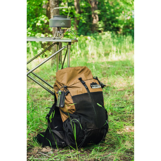 Рюкзак туристичний Naturehike CNK2300016, 30+5 л, коричневий