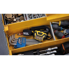 Ліхтарик Petzl ARIA 2 BLACK/YELLOW