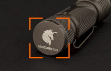 Ліхтар яскравий промінь YLP Unicorn 1.0