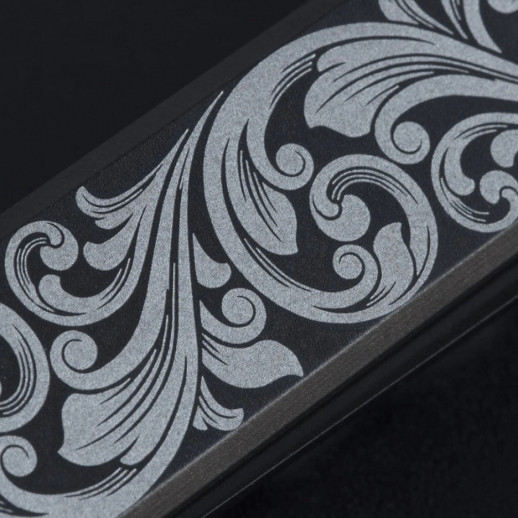 Ніж Ocaso Solstice, Engraved titanium Scroll Pattern, Black