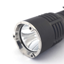 Ліхтар яскравий промінь YLP GRYPHON G21