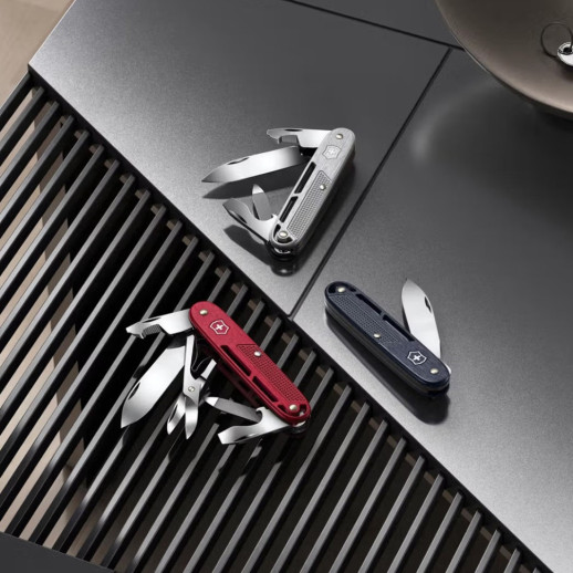 Складаний ніж Victorinox SYNERGY ALOX 0.8216.26