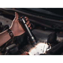 Ліхтар ручний Nebo Newton 1500 люмен (NB NEB-FLT-0017-G)