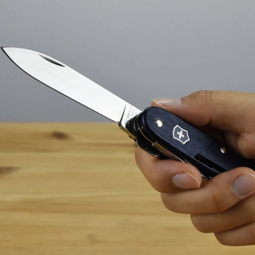 Складаний ніж Victorinox SYNERGY X ALOX 0.8226.22
