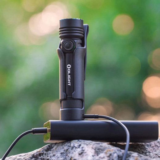 Ліхтар Olight Seeker 4 Pro CW, чорний