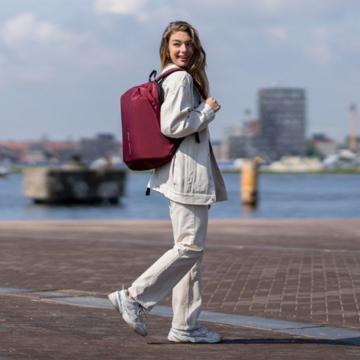 Рюкзак XD Design Bobby Soft червоний,захист від крадіжок, порізів