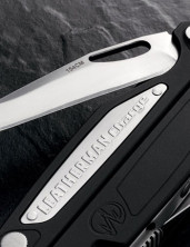 Мультитул Leatherman Charge AL, шкіряний чохол + подарункова упаковка ( 830708)