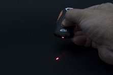 Ліхтар яскравий промінь YLP SCORPION X3