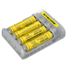 Зарядний пристрій Nitecore Q4 прозоре