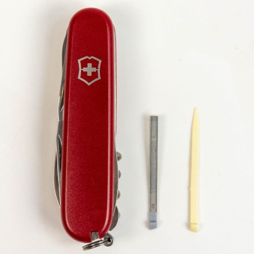 Складаний ніж Victorinox HUNTSMAN MAT червоний матовий лак