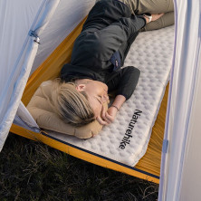 Матрац туристичний надувний одномісний Naturehike CNK2300DZ013, 185x55x3.5 см, світло-сірий, овальний