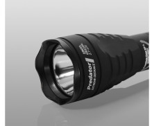 Ліхтар Armytek Predator v3 XP-E2 Green