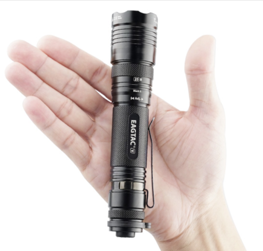 Ліхтар Eagletac T25V XHP70.2 CW
