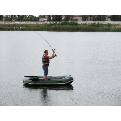 Човен тура ЛТ-250ЕВБ