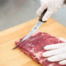 Кухонний ніж Victorinox Wood Boning Narrow Flex 15 см