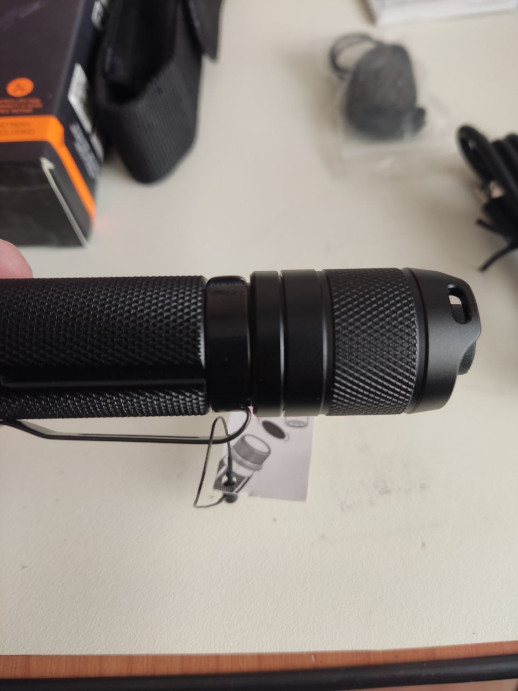 Ліхтар ручний Fenix UC35 V20 CREE XP-L HI V3 (відновлений)