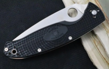 Ніж Spyderco Resilience FRN