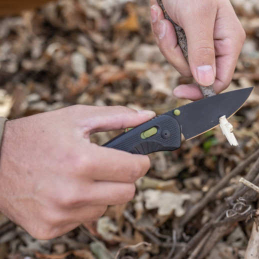 Ніж SOG Aegis AT, Black/Moss (SOG 11-41-11-41)
