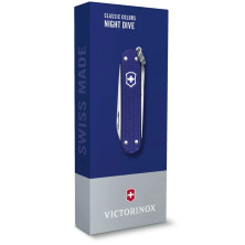 Ніж Victorinox Classic SD Alox кольору нічне занурення
