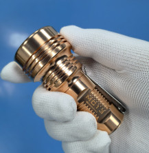 Ліхтар Manker MC13 Copper LE, Золотий