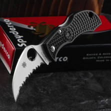 Ніж Spyderco Manbug Hawkbill, VG-10, FRN black