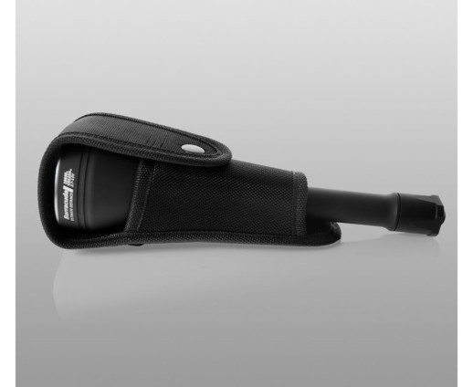 Ліхтар Armytek Barracuda v2 XP-L HI (сколи та подряпини на корпусі)
