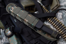 Ніж Kizlyar Supreme Alpha сатин, сталь AUS8, серрейтор, Камо піхви