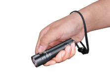 Ліхтар ручний Fenix E28R (вітринний зразок)