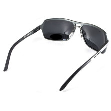 Окуляри BluWater Alumination-4 Gun Metal Polarized (gray) чорні