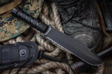 Ніж Kizlyar Supreme Survivalist X, сталь AUS8, Black Titanium