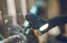 Передня велофара Lezyne MICRO DRIVE 600XL сріблястий 600 люменів Y13