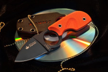 Ніж Kizlyar Supreme Amigo-Z чорний, сталь AUS8