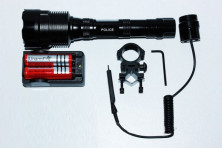 Ліхтар Police Q2880-3T6