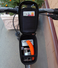 Сумка на раму Lezyne SMART ENERGY CADDY 0,4 л Y13 чорний