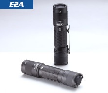 Ліхтар Skilhunt E2A black with 14500 CRI