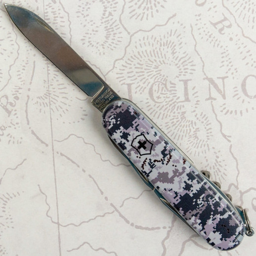Складаний ніж Victorinox CLIMBER ARMY Піксель синій 1.3703.3.W3942p