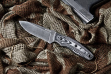 Ніж Kizlyar Supreme Urban сірий, сталь AUS8, рукоять микарта