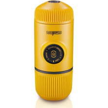 Портативна еспресо-кавоварка Wacaco Nanopresso жовта, механічна, для меленої кави