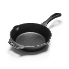 Сковорода чавунна Petromax Fire Skillet fp20 з довгою ручкою