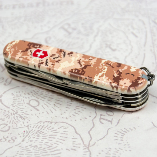 Складной нож Victorinox HUNTSMAN ARMY Пиксель песочный с красн Лого 1.3713.7.W3945p