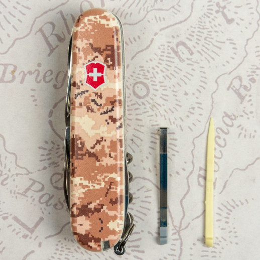 Складной нож Victorinox HUNTSMAN ARMY Пиксель песочный с красн Лого 1.3713.7.W3945p