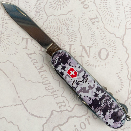 Складной нож Victorinox HUNTSMAN ARMY Пиксель синий с красн Лого 1.3713.3.W3943p