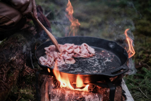 Сковорода чугунная Petromax Fire Skillet fp40 с длинной ручкой