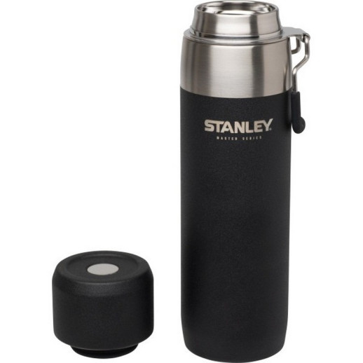 Термобутылка Stanley Master 0.65 л, черная