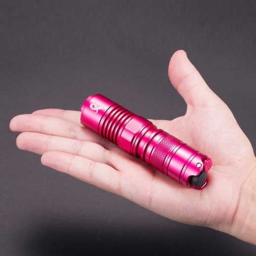 Карманный фонарь Nitecore P05, розовый, 460 люмен